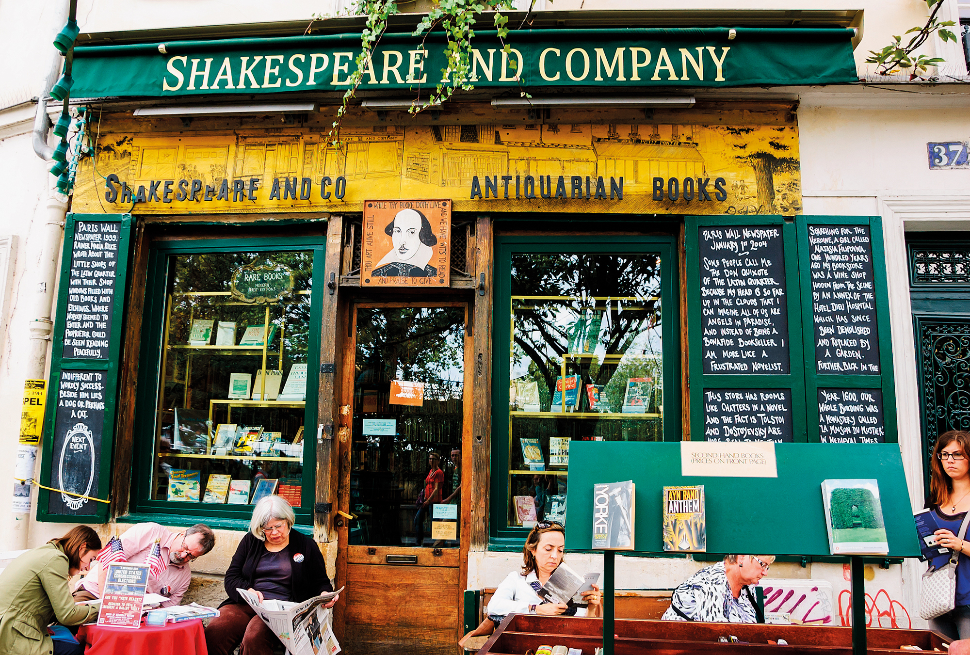 Shakespeare and Company: uma biblioria/livroteca num mundo distante... | Foto: Shutterstock