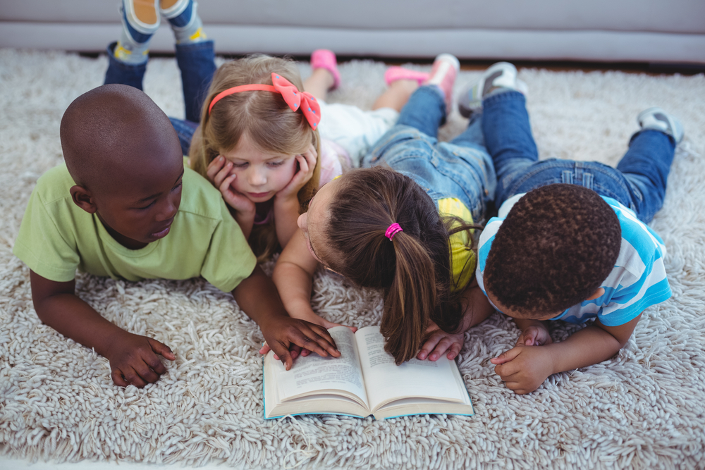 Muito além da alfabetização: a importância do contato com a literatura na infância