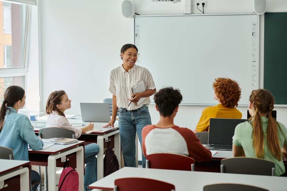 Curso sobre saúde mental é voltado a professores dos anos finais do fundamental (Foto: Shutterstock)