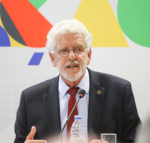 Sistema Nacional de Educação