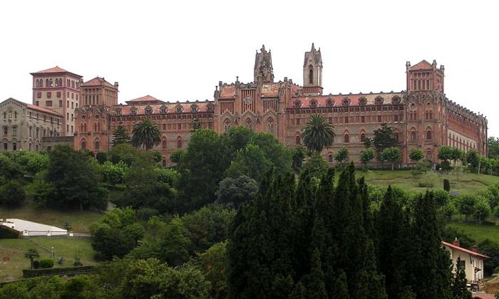 Universidad_Pontificia_de_Comillas