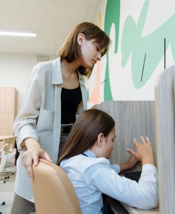 pexels-thirdman-8926900