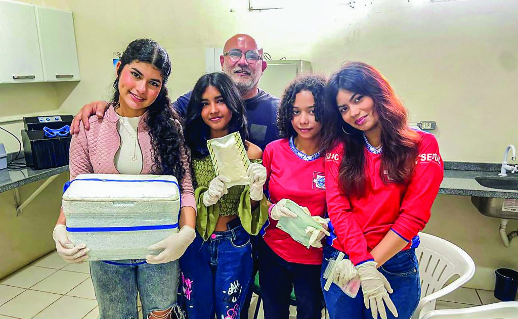 Iniciação científica na escola: é pouco, mas avançamos