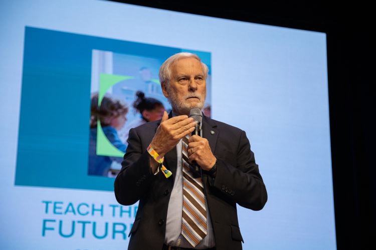 IV Congresso Internacional de Educação do Sesi-SP: futuro e neurociência em destaque