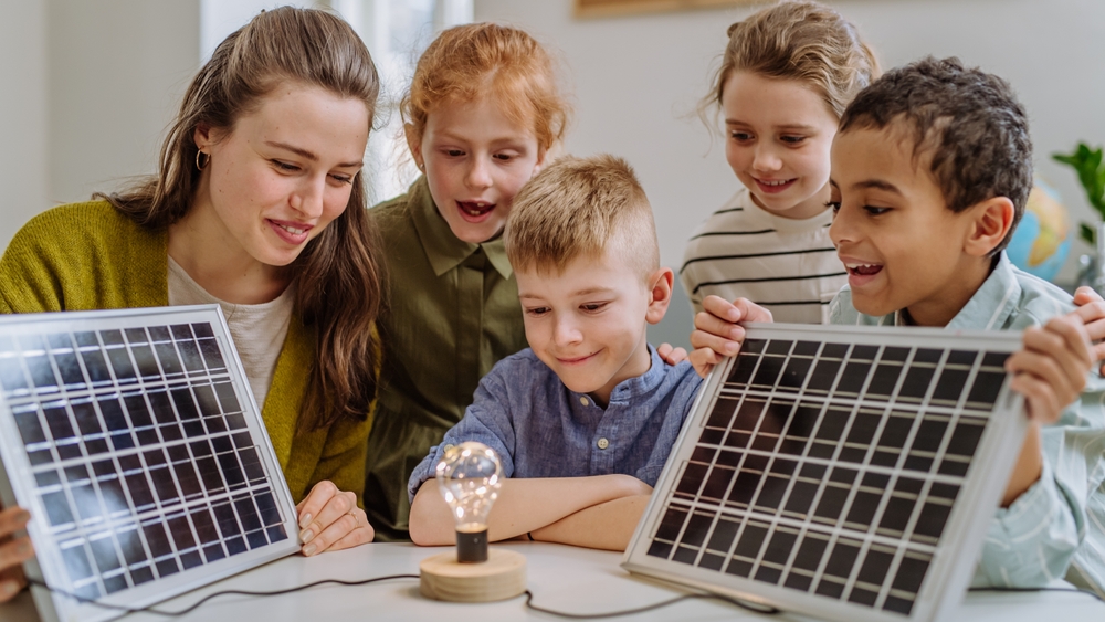Carbono e descarbonização: o que a escola tem a ver com isso