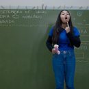 Professora Fernanda campanha4 crédito FTD Educação.jpg.png (1)